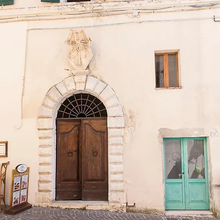 S272 - Sirolo, Elegante Di Un Palazzo Storico In Pieno Centro *